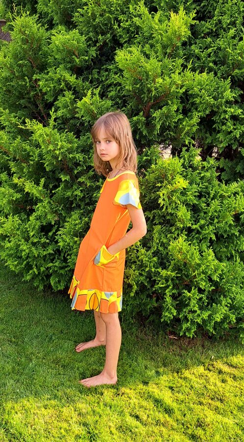 Suknelė oranžinės spalvos 
