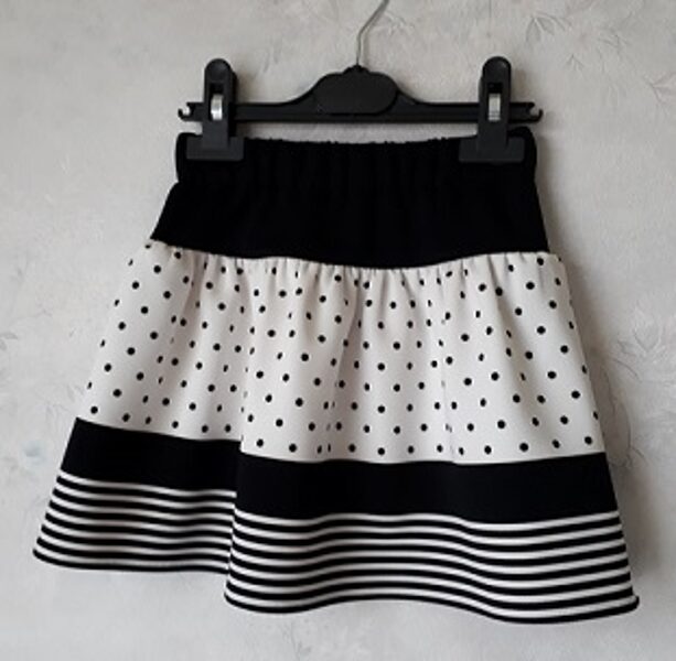Black and white skirt  